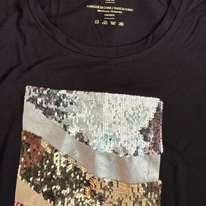 Laura Sequin Accent T-Shirt – Elegant Casual Style ✨